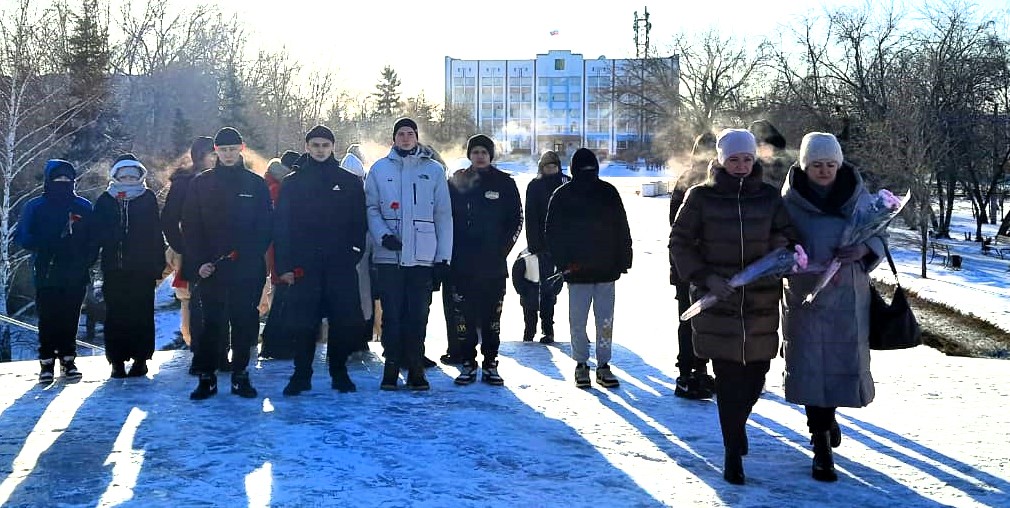 Тематический час «День Героев Отечества».