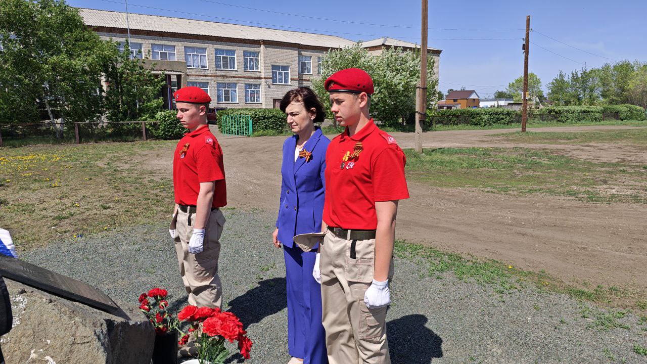 В Славгороде продолжается День Победы.