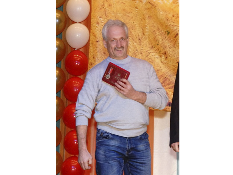 Сегодня отмечает свой 60-летний юбилей Владимир Данилович Трофименко – глава крестьянско-фермерского хозяйства в селе Знаменка..