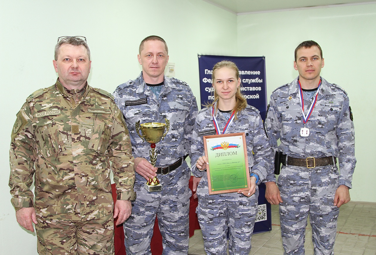 Судебные приставы Алтайского края отправятся  на чемпионат по служебному двоеборью.