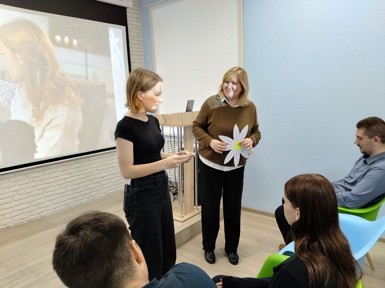 Музыкально-поэтическая композиция «Свет материнской любви».