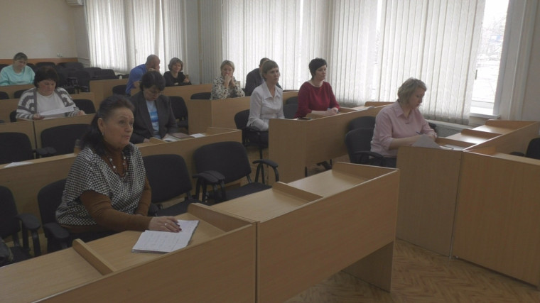 Сегодня, 11 апреля, в Славгороде прошло заседание оргкомитета по празднованию Великой Победы. Сегодня, 11 апреля, в Славгороде прошло заседание оргкомитета по празднованию Великой Победы.