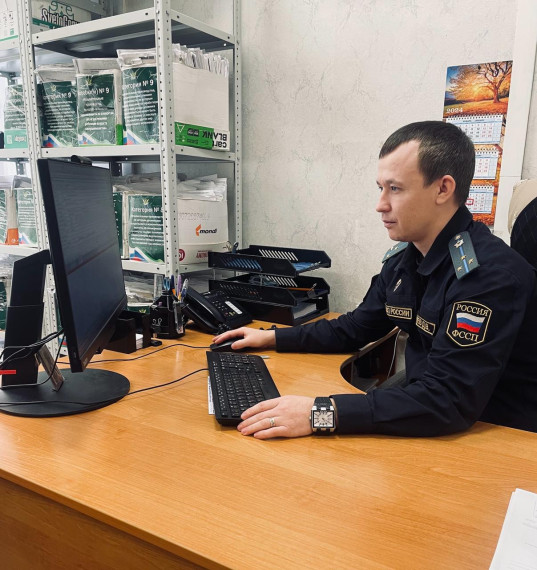 За неуплату алиментов - 120 часов обязательных работ. За неуплату алиментов - 120 часов обязательных работ.