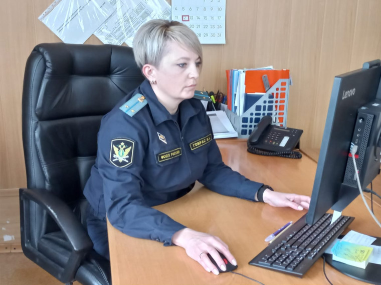 Угроза лишения свободы побудила алиментщика трудоустроиться . Угроза лишения свободы побудила алиментщика трудоустроиться .
