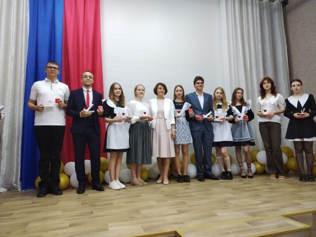 Сегодня в Славгороде чествовали лучших выпускников 2024 года.. Сегодня в Славгороде чествовали лучших выпускников 2024 года..