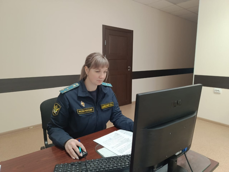 Главный бухгалтер восстановлен на работе. Главный бухгалтер восстановлен на работе.