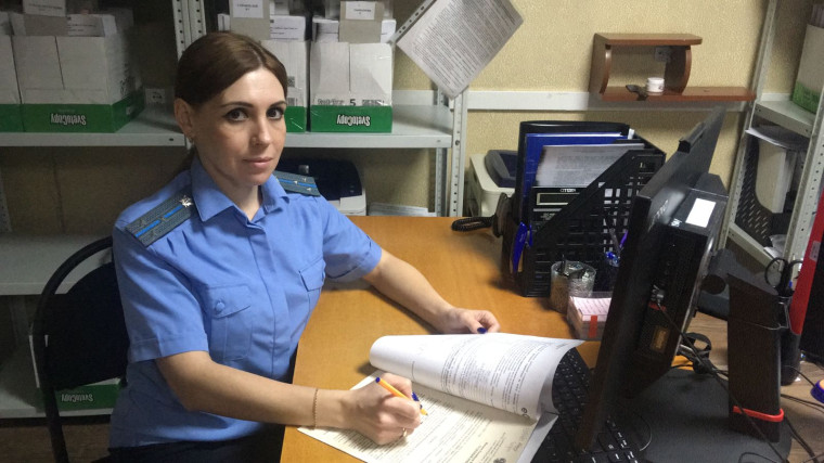 Судебные приставы приостановили деятельность кранов в Заринском районе. Судебные приставы приостановили деятельность кранов в Заринском районе.