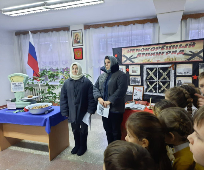27 января мы отмечаем 80-летие освобождения Ленинграда от фашистской блокады. 27 января мы отмечаем 80-летие освобождения Ленинграда от фашистской блокады.